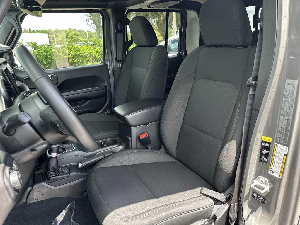 used 2021 Jeep Gladiator car, priced at $29,997