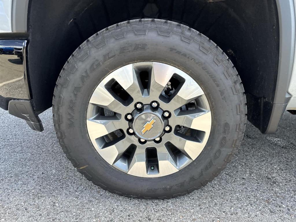 new 2025 Chevrolet Silverado 2500 car, priced at $50,355