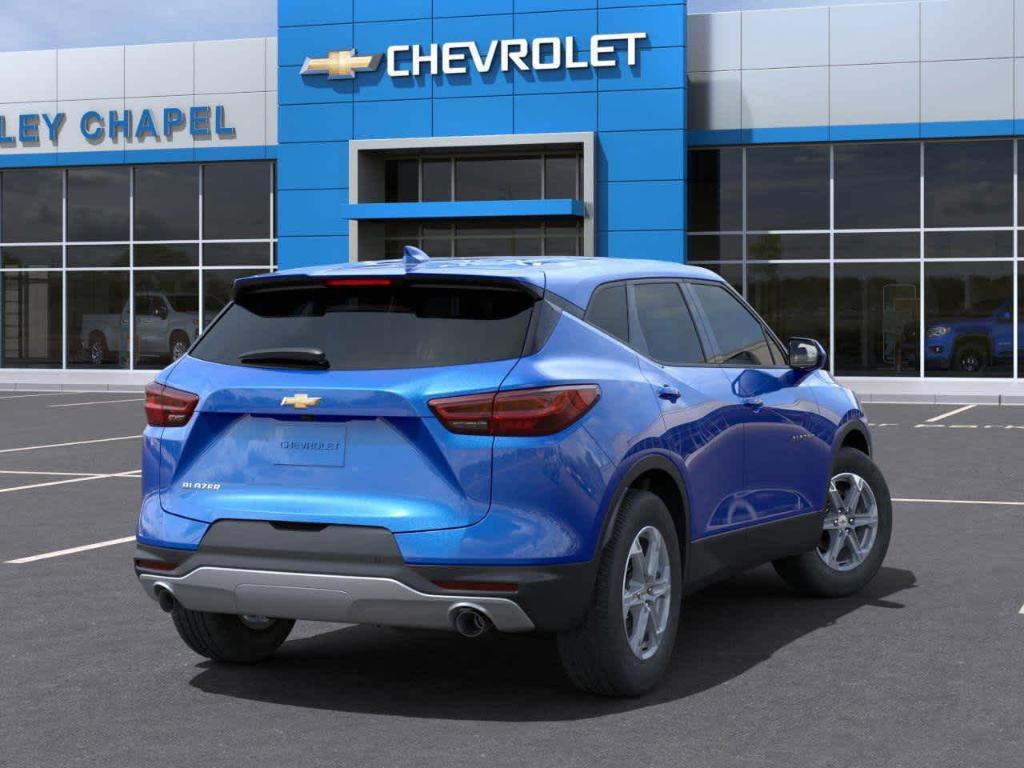 new 2025 Chevrolet Blazer car, priced at $32,060