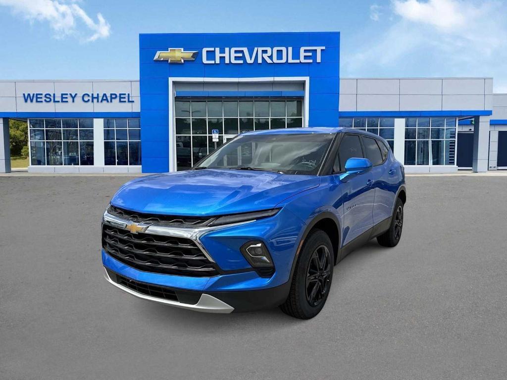new 2025 Chevrolet Blazer car, priced at $32,560