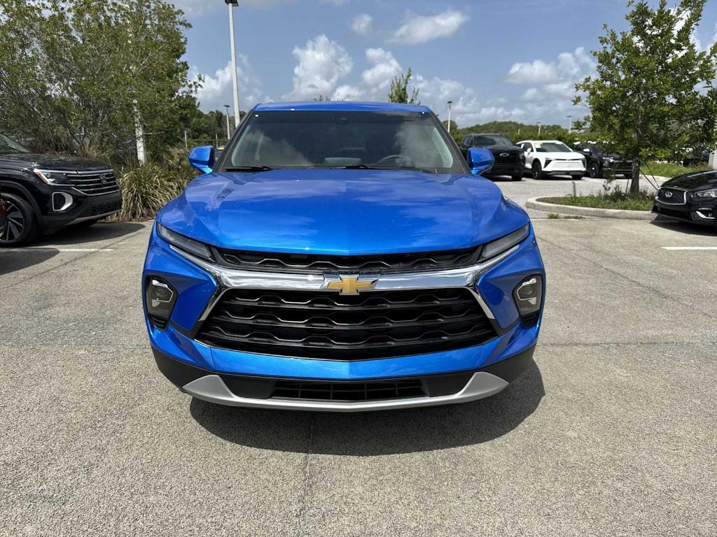 new 2025 Chevrolet Blazer car, priced at $32,560