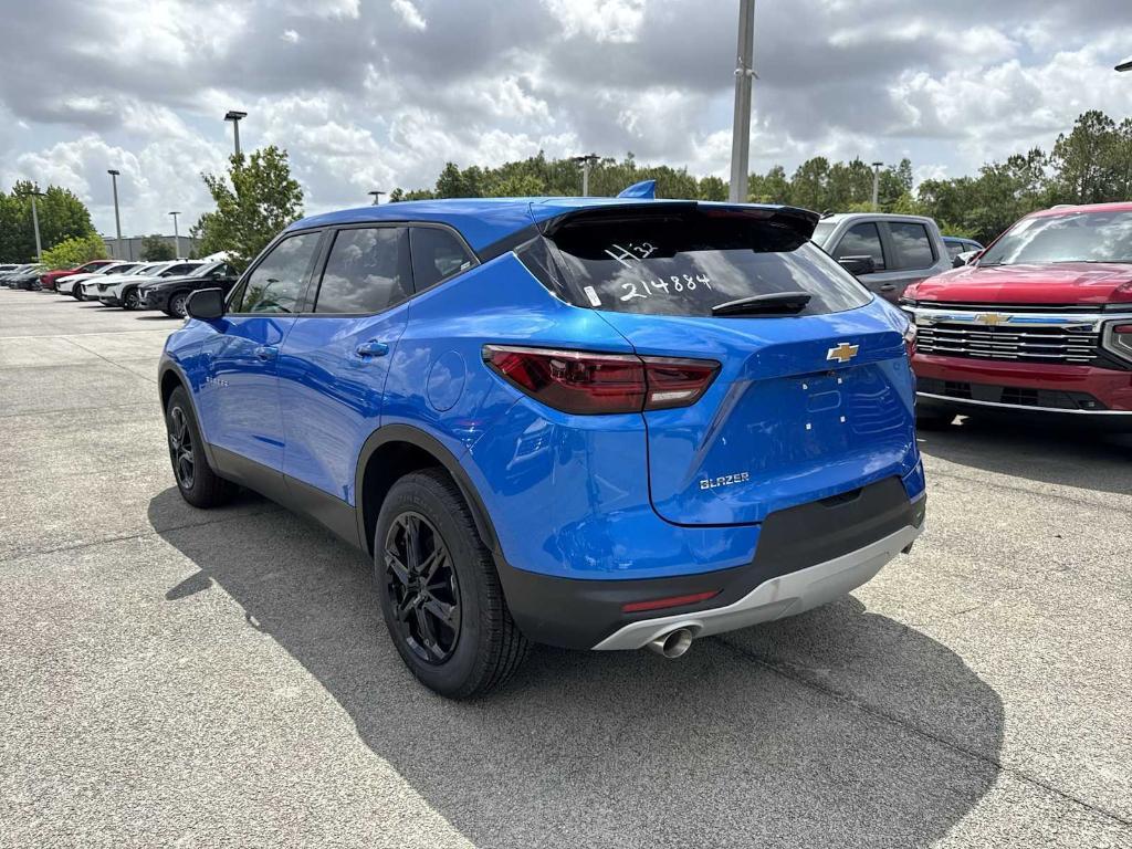 new 2025 Chevrolet Blazer car, priced at $32,560