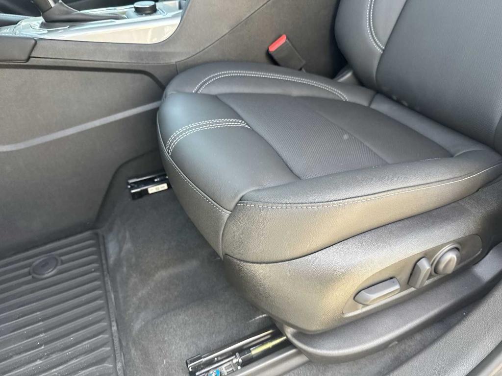 new 2025 Chevrolet Blazer car, priced at $38,500