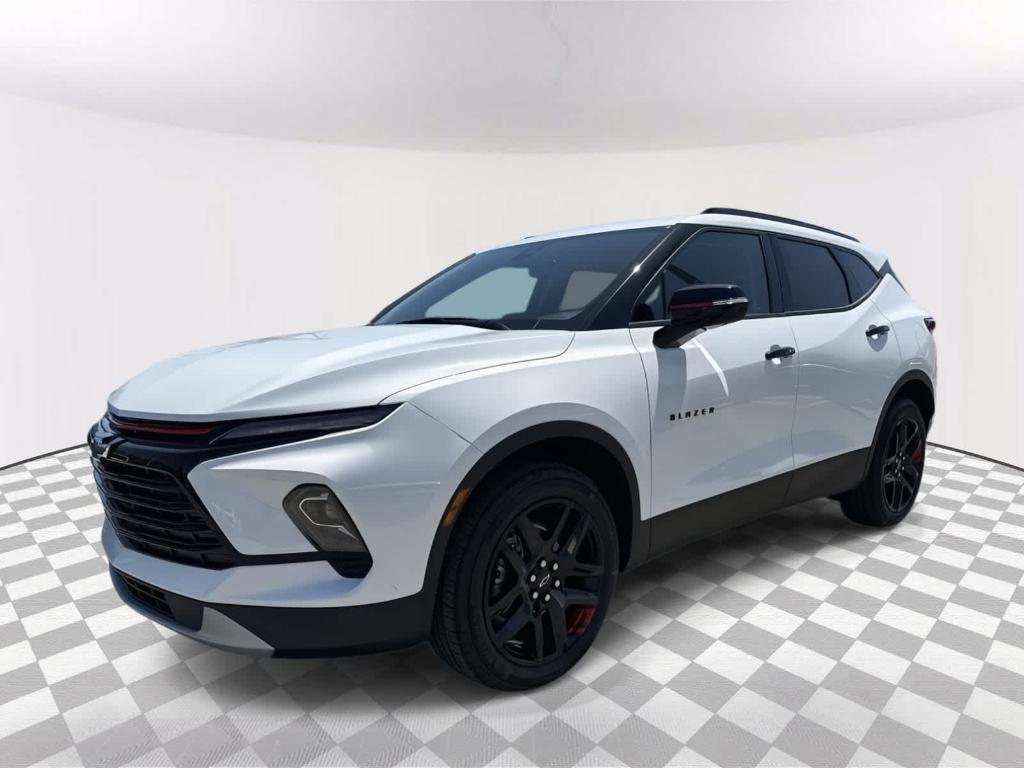 new 2025 Chevrolet Blazer car, priced at $38,500