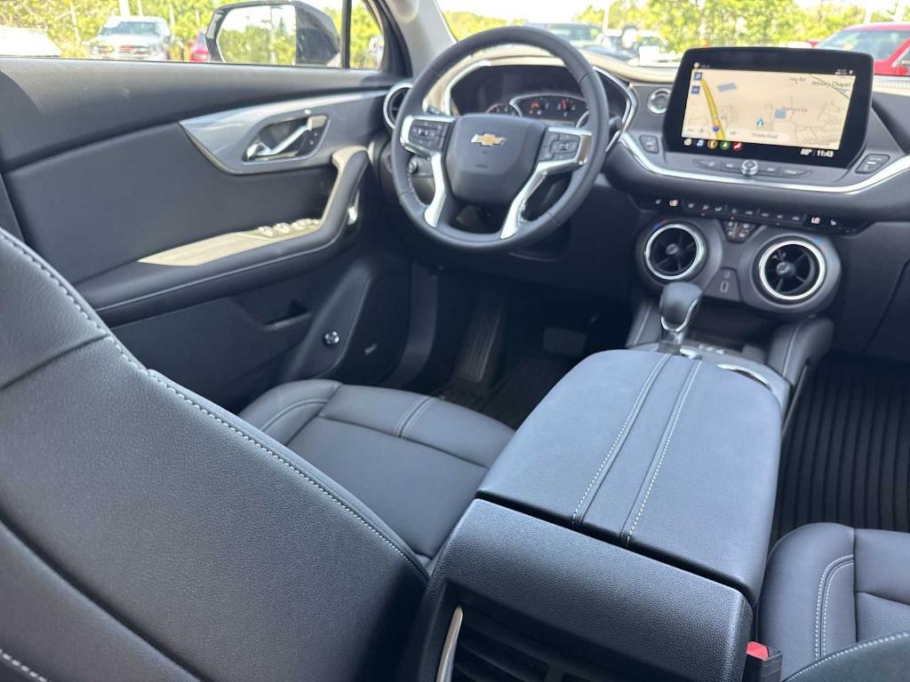 new 2025 Chevrolet Blazer car, priced at $38,500