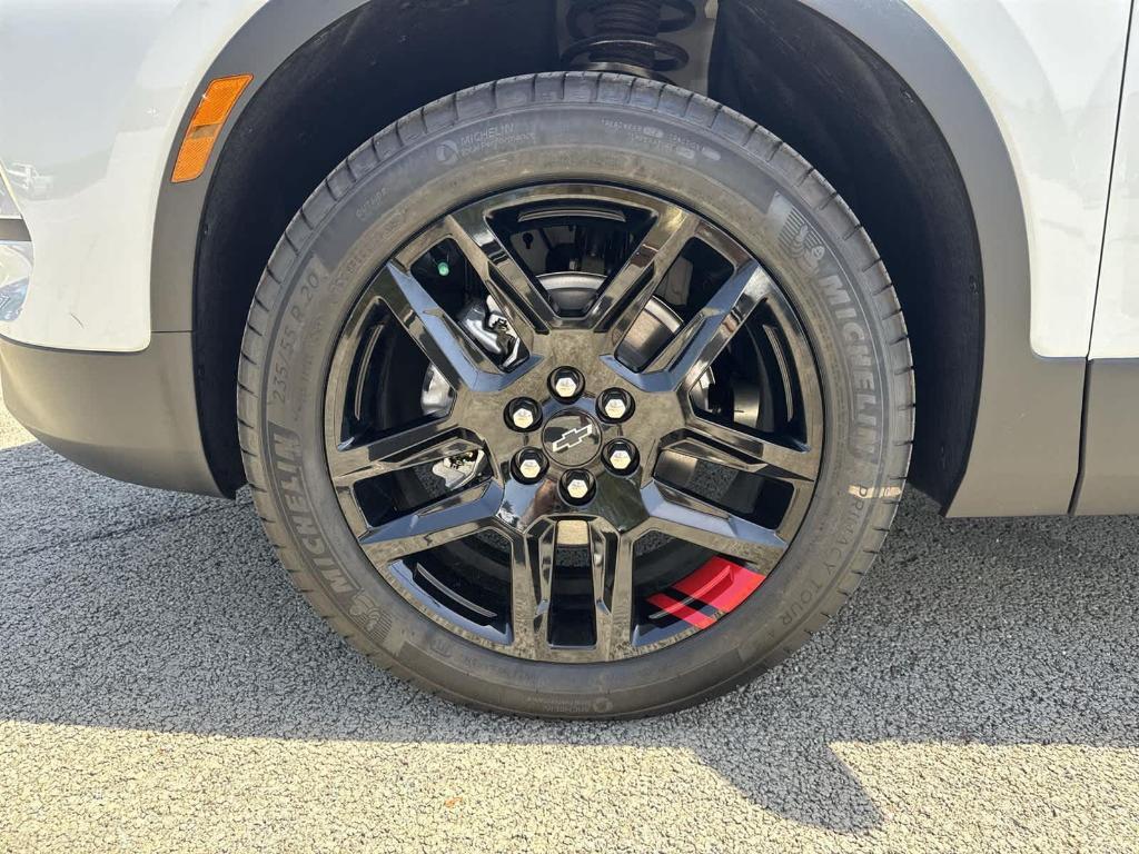 new 2025 Chevrolet Blazer car, priced at $38,500