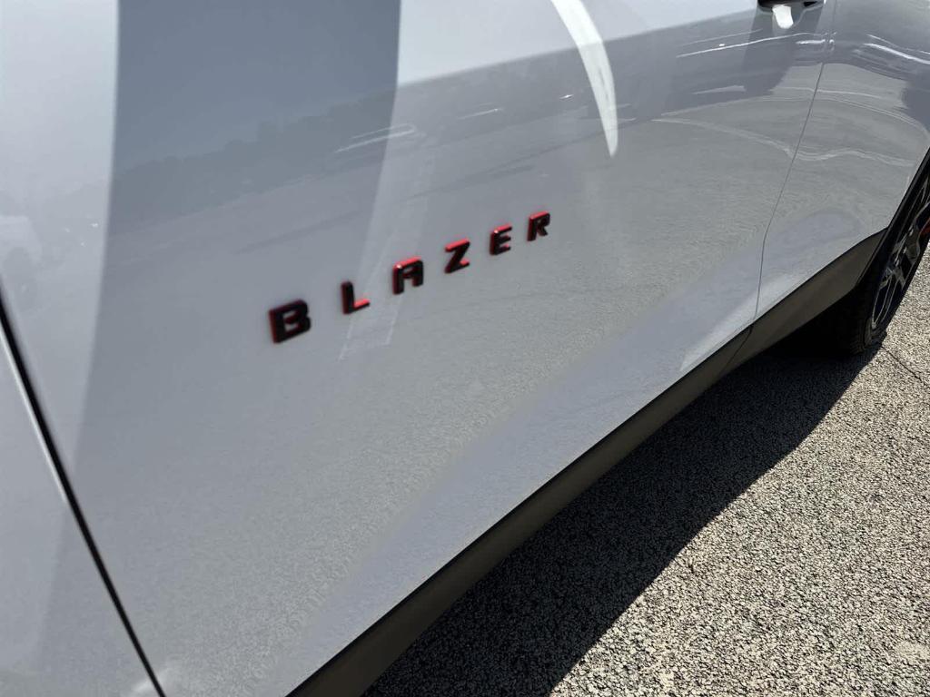 new 2025 Chevrolet Blazer car, priced at $38,500