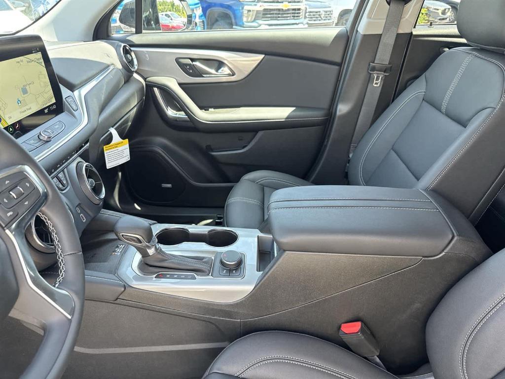 new 2025 Chevrolet Blazer car, priced at $38,500