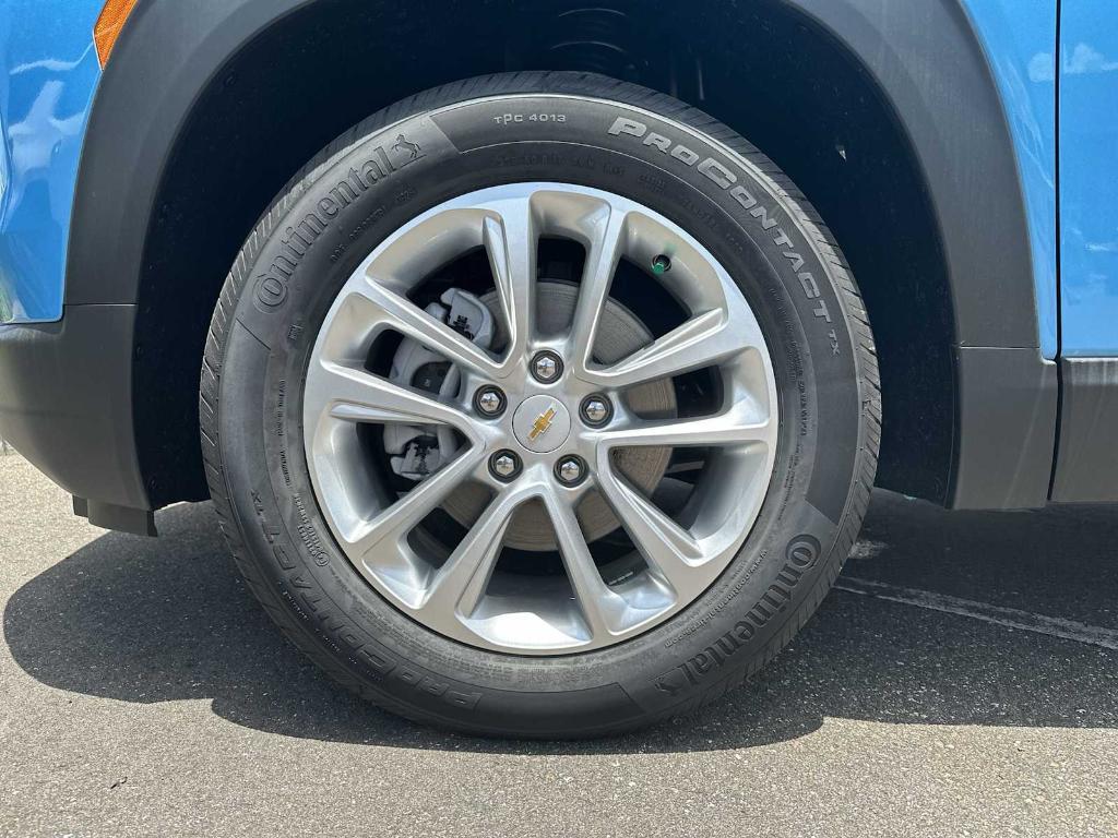 new 2026 Chevrolet TrailBlazer car, priced at $23,535