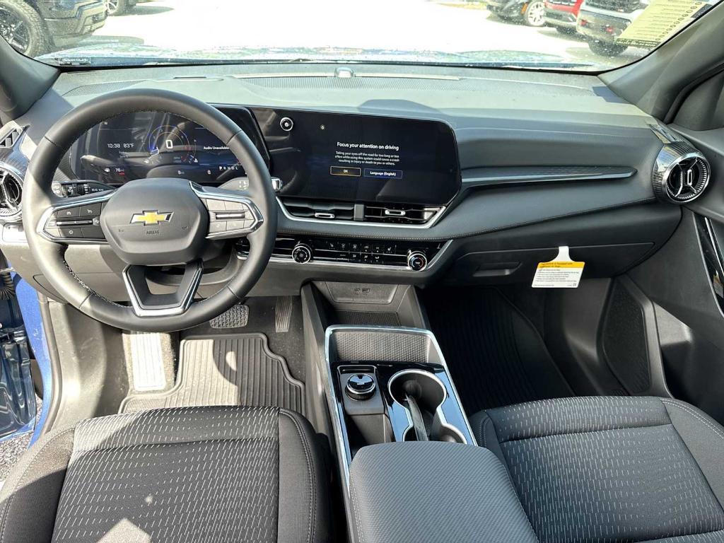 new 2026 Chevrolet Equinox car, priced at $26,220