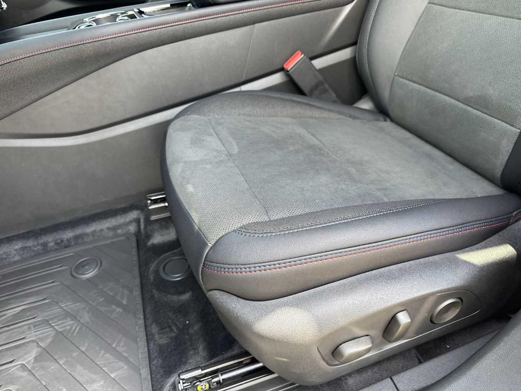new 2025 Chevrolet Blazer EV car, priced at $43,160