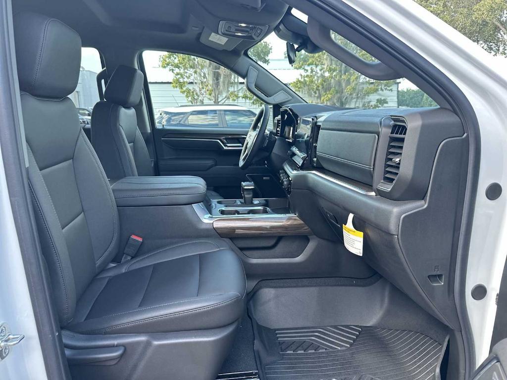 new 2025 Chevrolet Silverado 1500 car, priced at $54,700