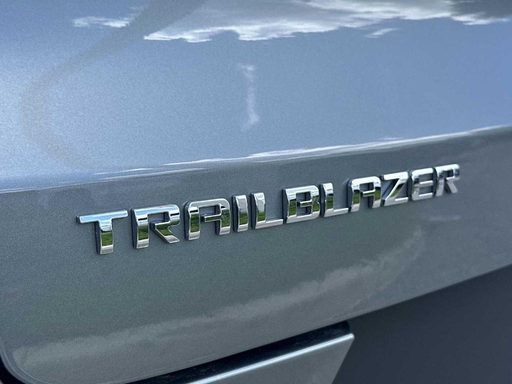 new 2026 Chevrolet TrailBlazer car, priced at $27,045