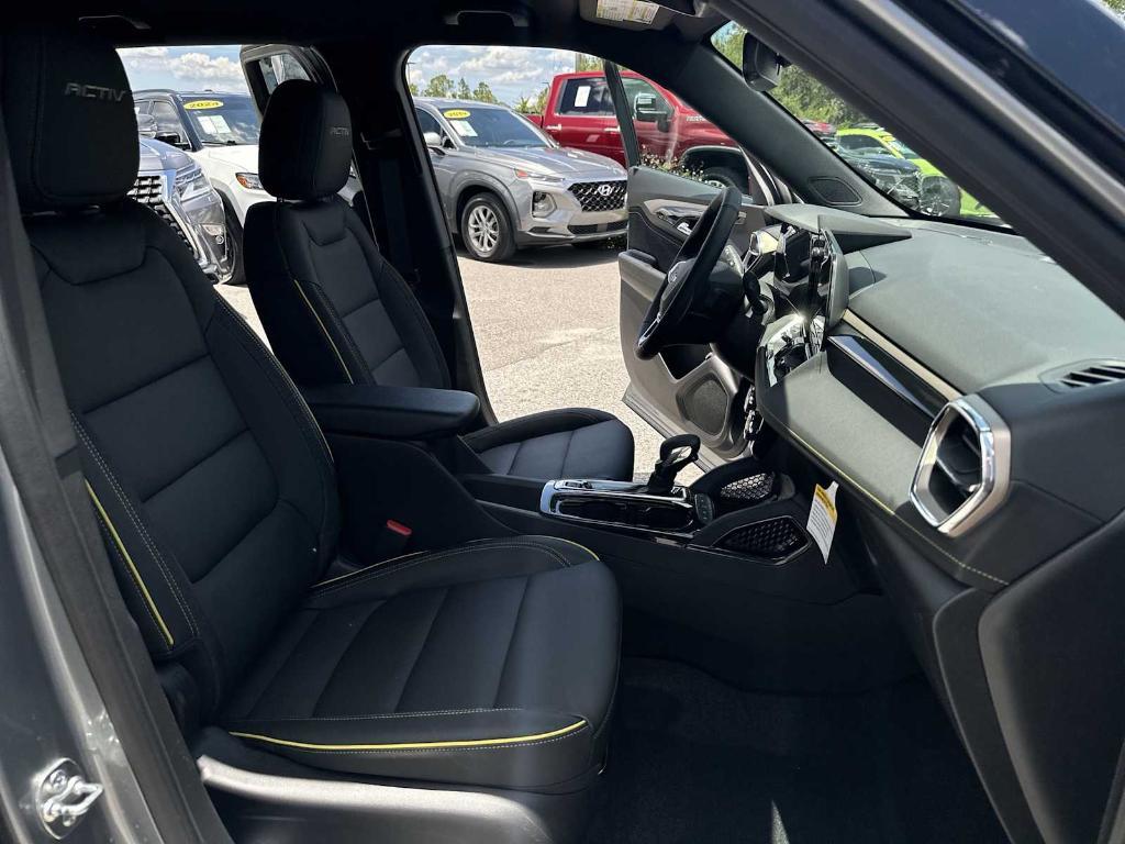 new 2026 Chevrolet TrailBlazer car, priced at $27,045