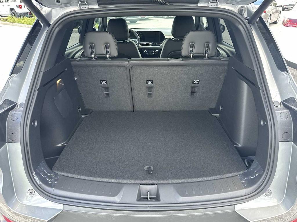 new 2026 Chevrolet TrailBlazer car, priced at $27,045