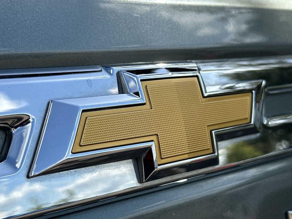 used 2023 Chevrolet Suburban car, priced at $43,997