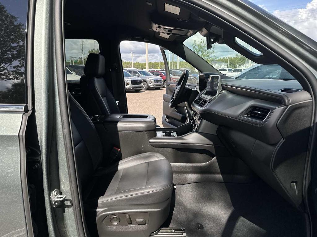 used 2023 Chevrolet Suburban car, priced at $43,997