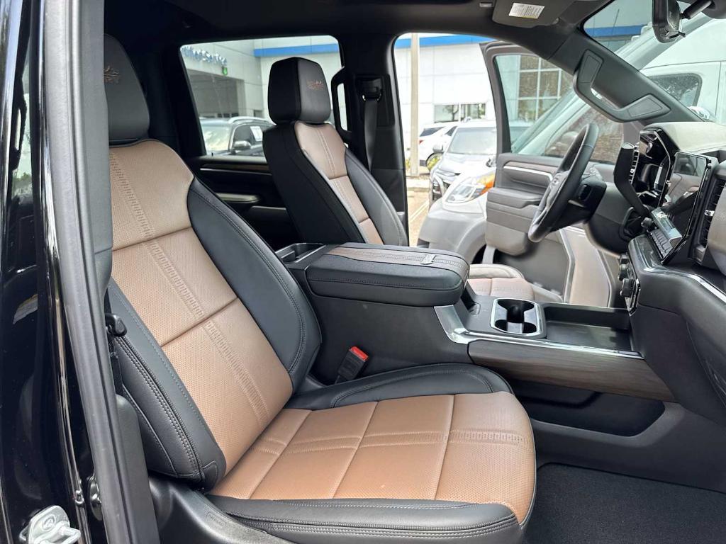 new 2025 Chevrolet Silverado 2500 car, priced at $81,145