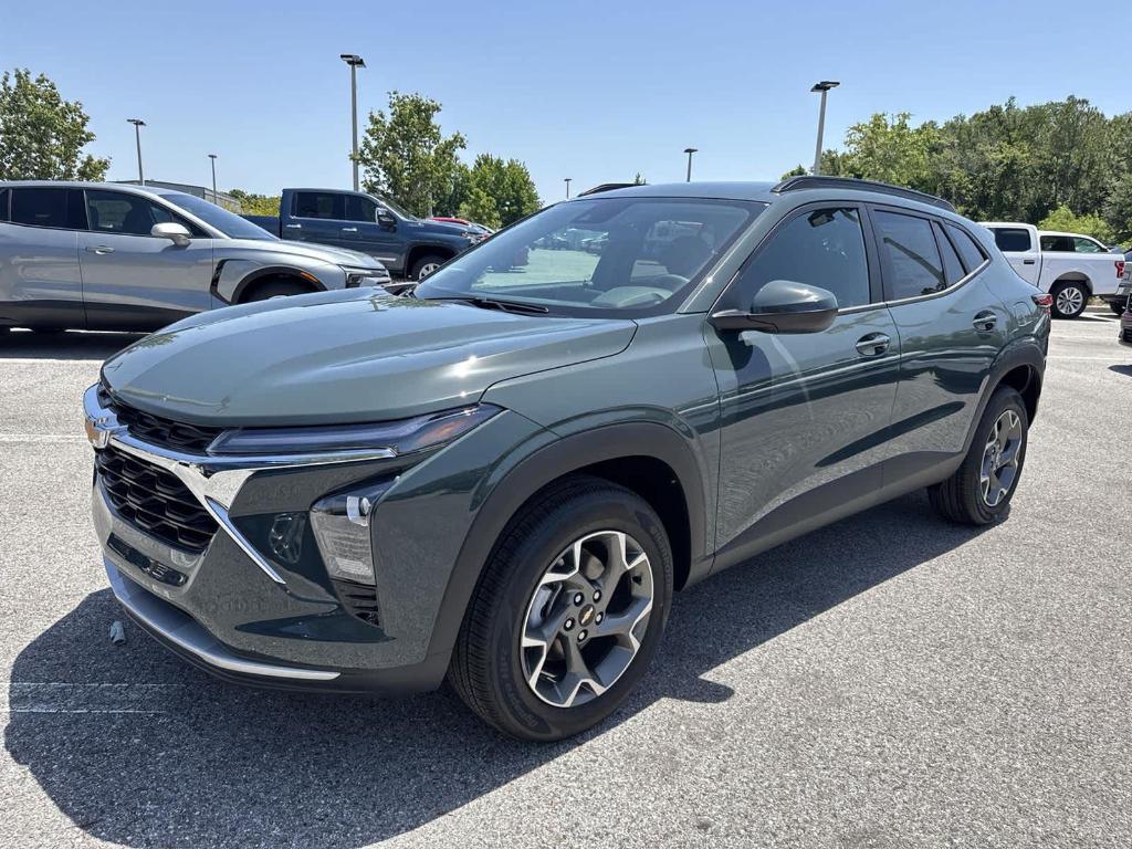 new 2025 Chevrolet Trax car, priced at $22,775