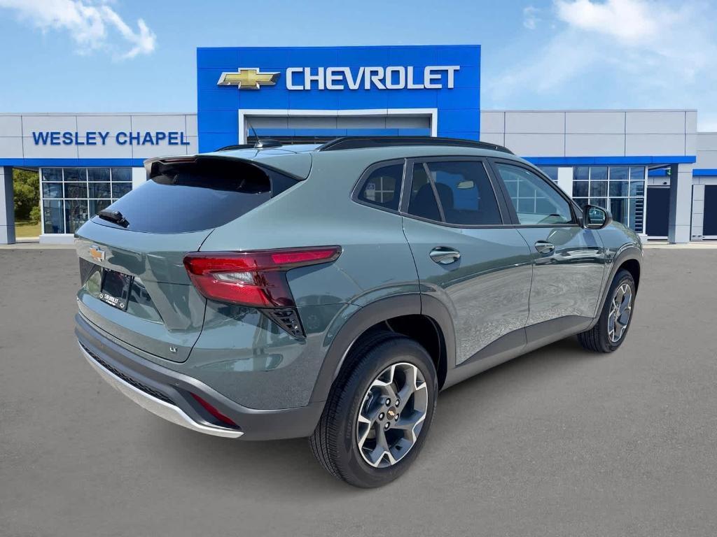 new 2025 Chevrolet Trax car, priced at $22,275