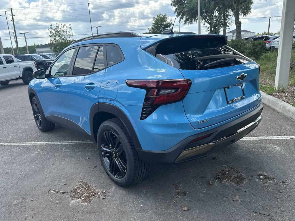 new 2025 Chevrolet Trax car, priced at $23,825