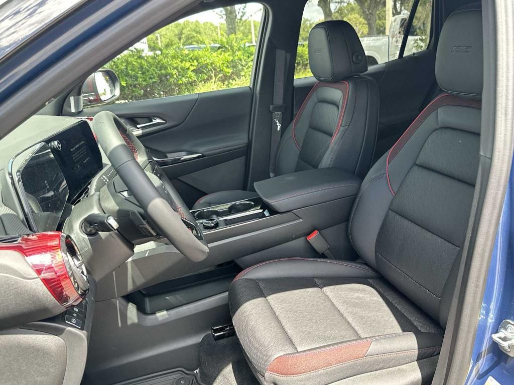 new 2026 Chevrolet Equinox car, priced at $32,530
