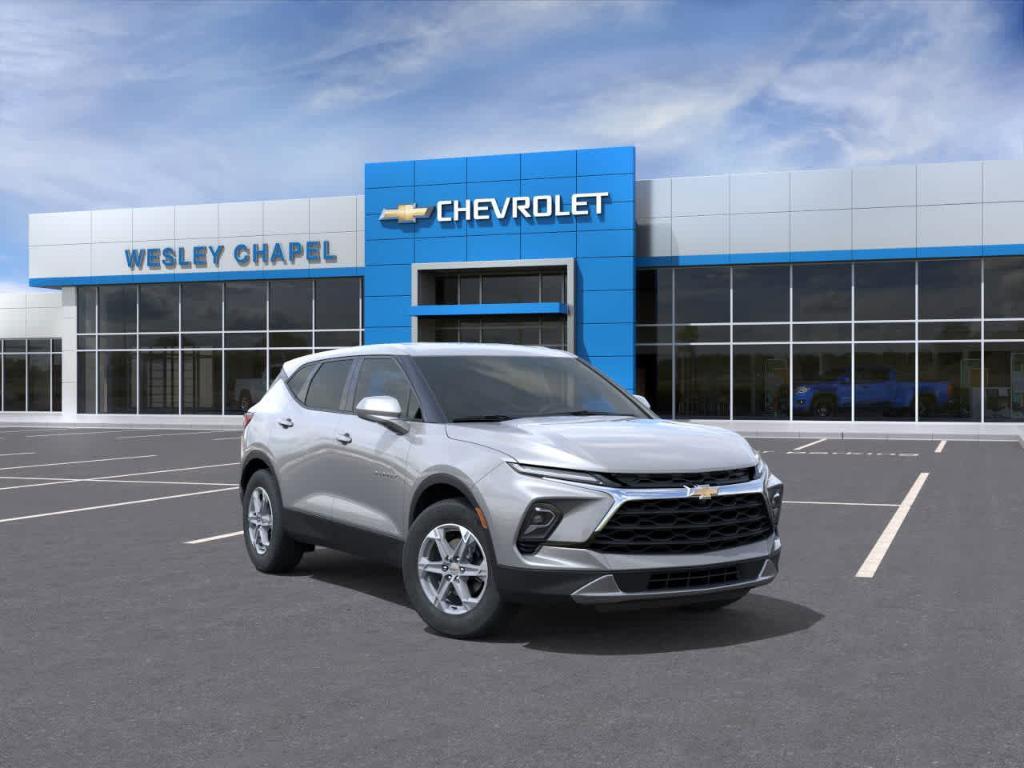 new 2025 Chevrolet Blazer car, priced at $30,445