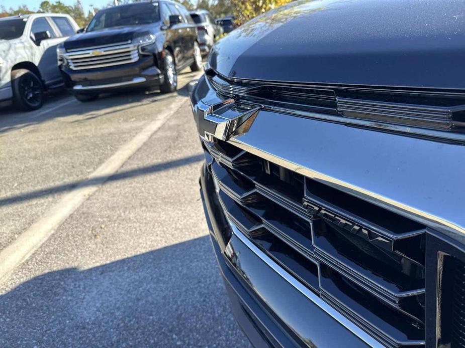 new 2025 Chevrolet Equinox car, priced at $33,875