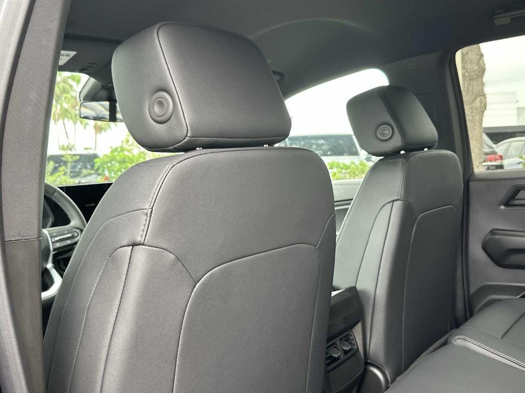 new 2025 Chevrolet Colorado car, priced at $39,620