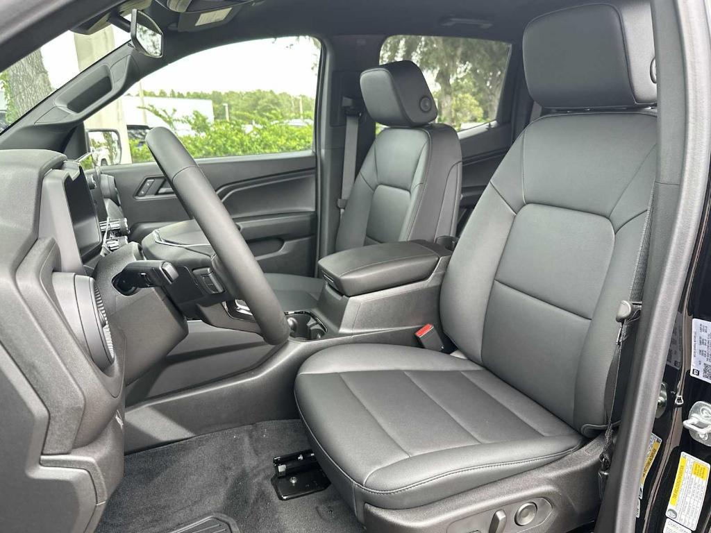 new 2025 Chevrolet Colorado car, priced at $39,620