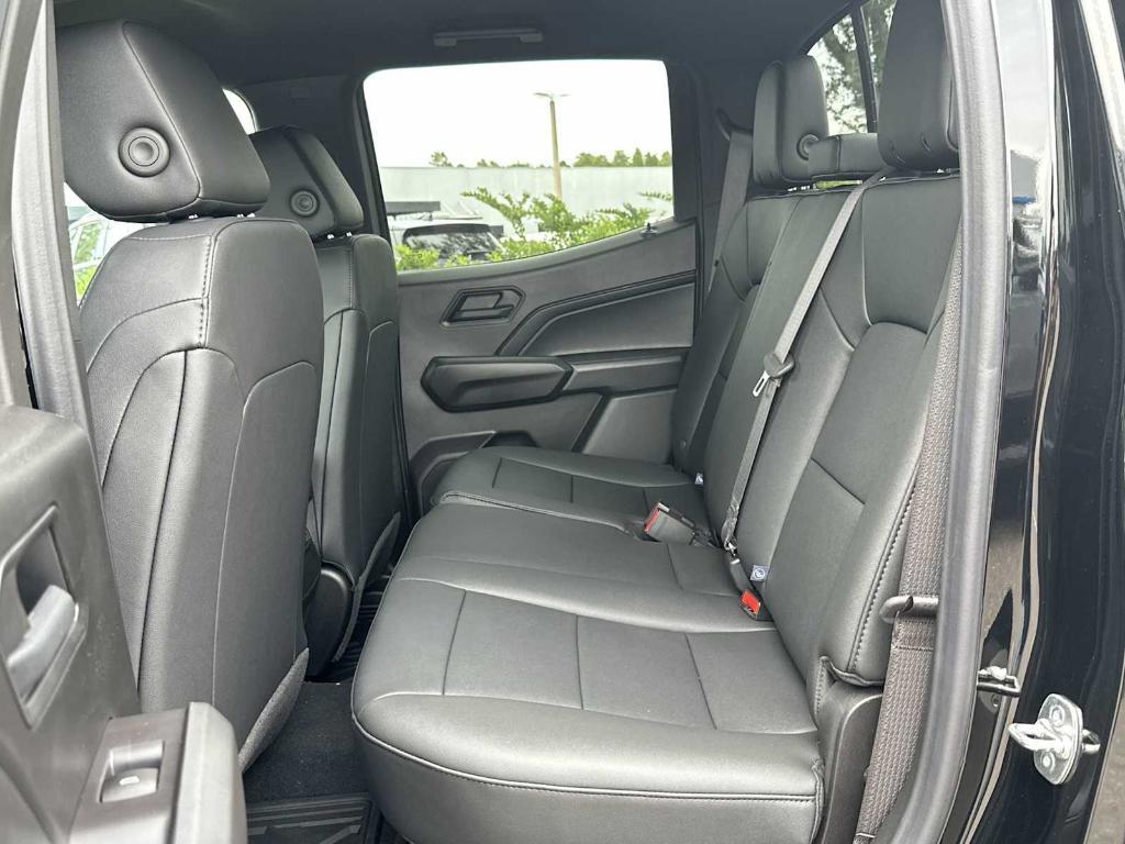 new 2025 Chevrolet Colorado car, priced at $39,620