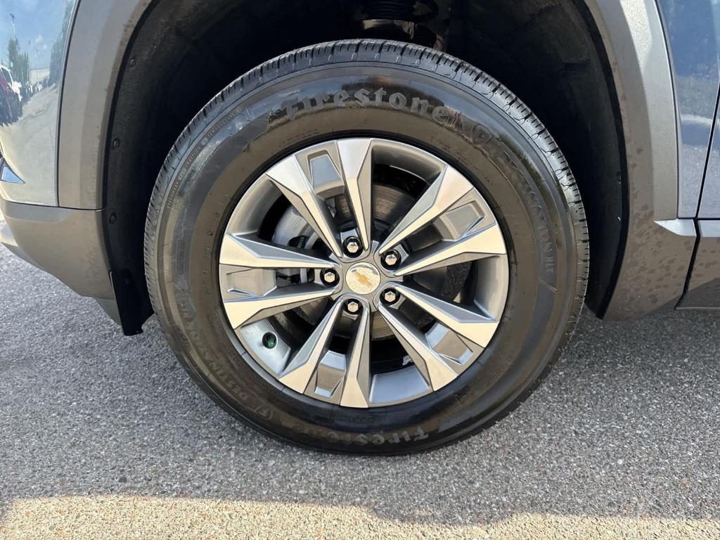 new 2026 Chevrolet Equinox car, priced at $27,770