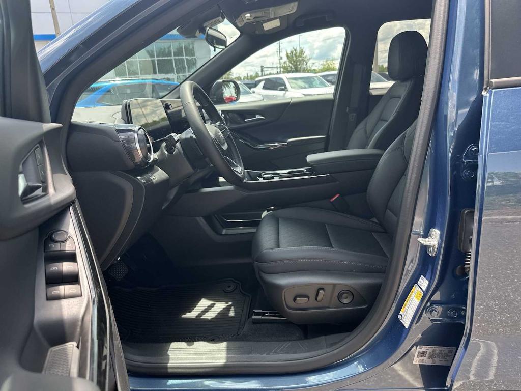 new 2026 Chevrolet Equinox car, priced at $27,770