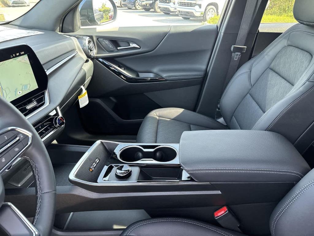 new 2026 Chevrolet Equinox car, priced at $27,770
