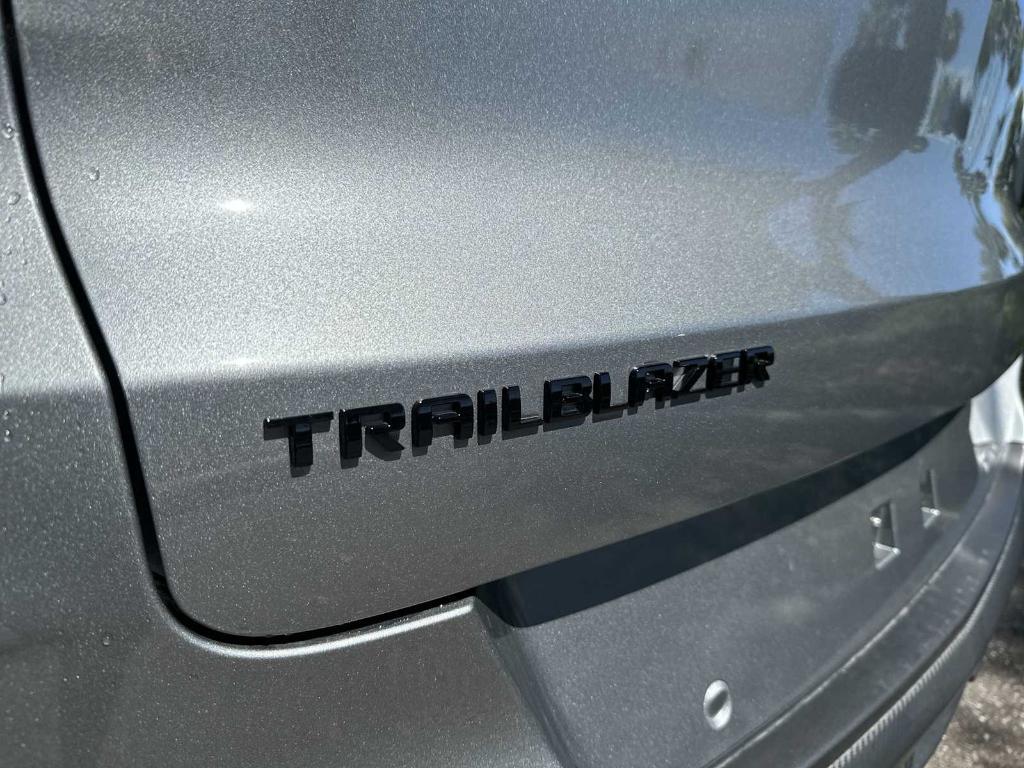 new 2026 Chevrolet TrailBlazer car, priced at $28,045