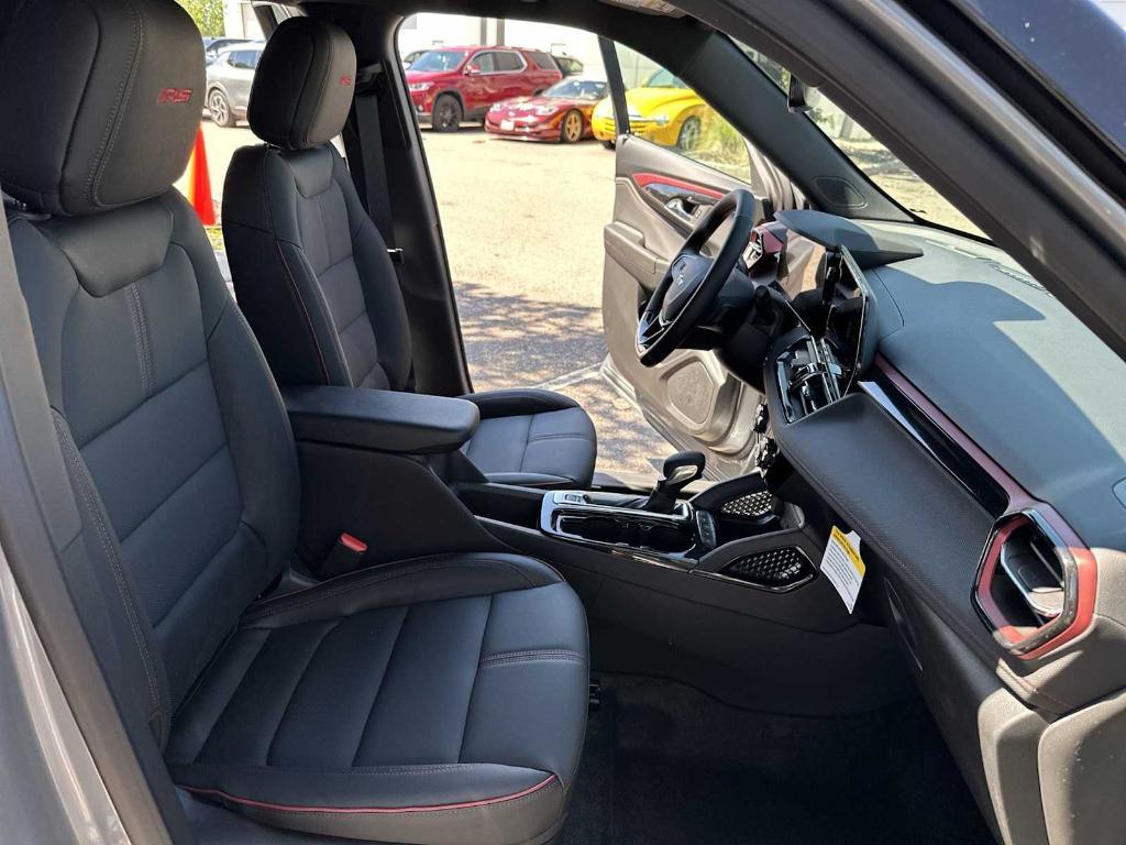 new 2026 Chevrolet TrailBlazer car, priced at $28,045