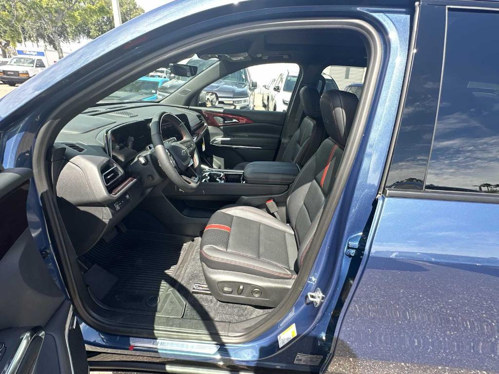 new 2026 Chevrolet Traverse car, priced at $56,720