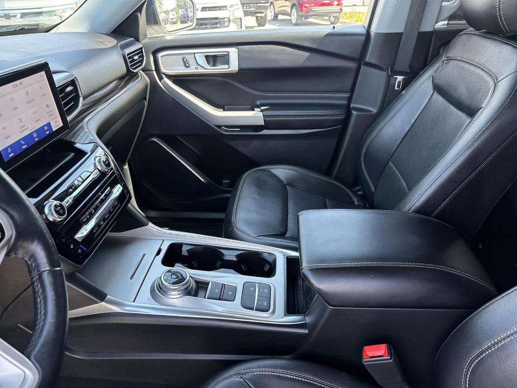 used 2023 Ford Explorer car, priced at $28,997