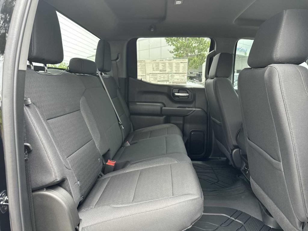 new 2025 Chevrolet Silverado 1500 car, priced at $36,625