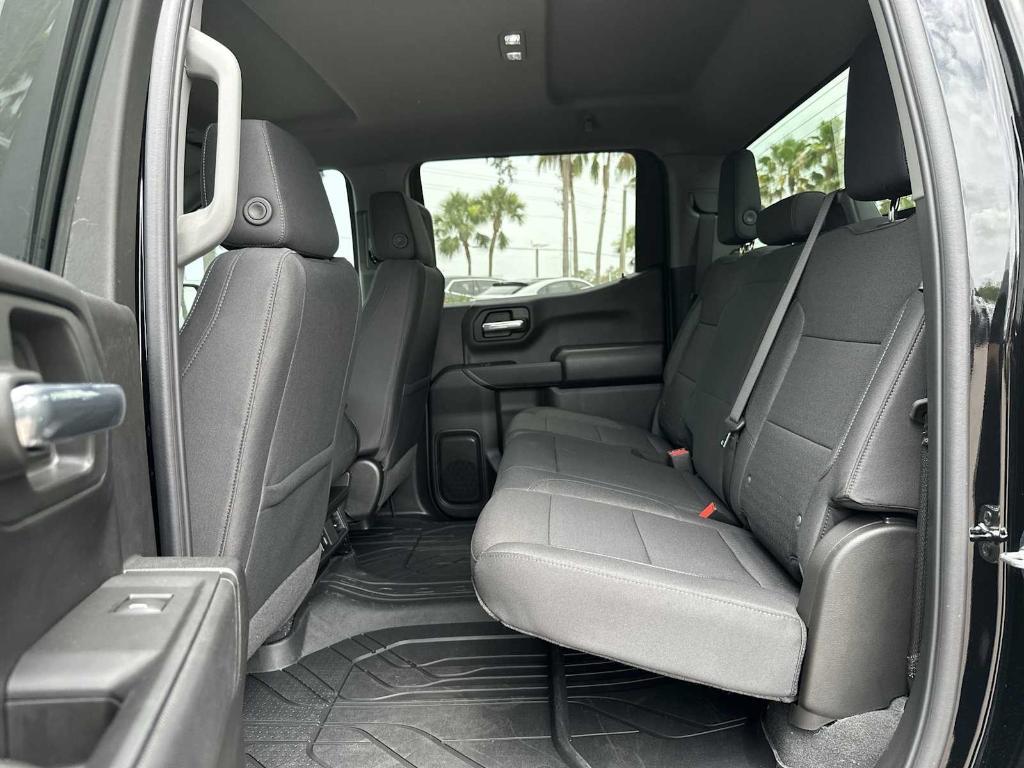 new 2025 Chevrolet Silverado 1500 car, priced at $36,625