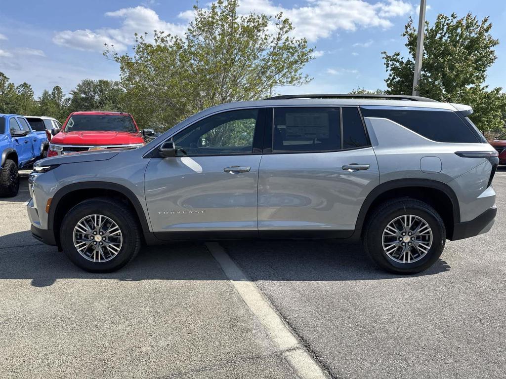 new 2025 Chevrolet Traverse car, priced at $40,545