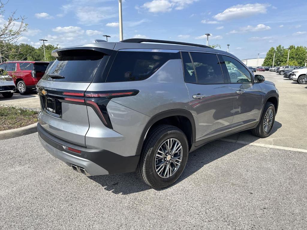 new 2025 Chevrolet Traverse car, priced at $40,545