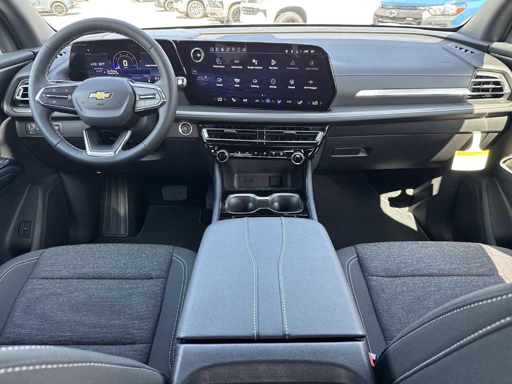 new 2025 Chevrolet Traverse car, priced at $37,545