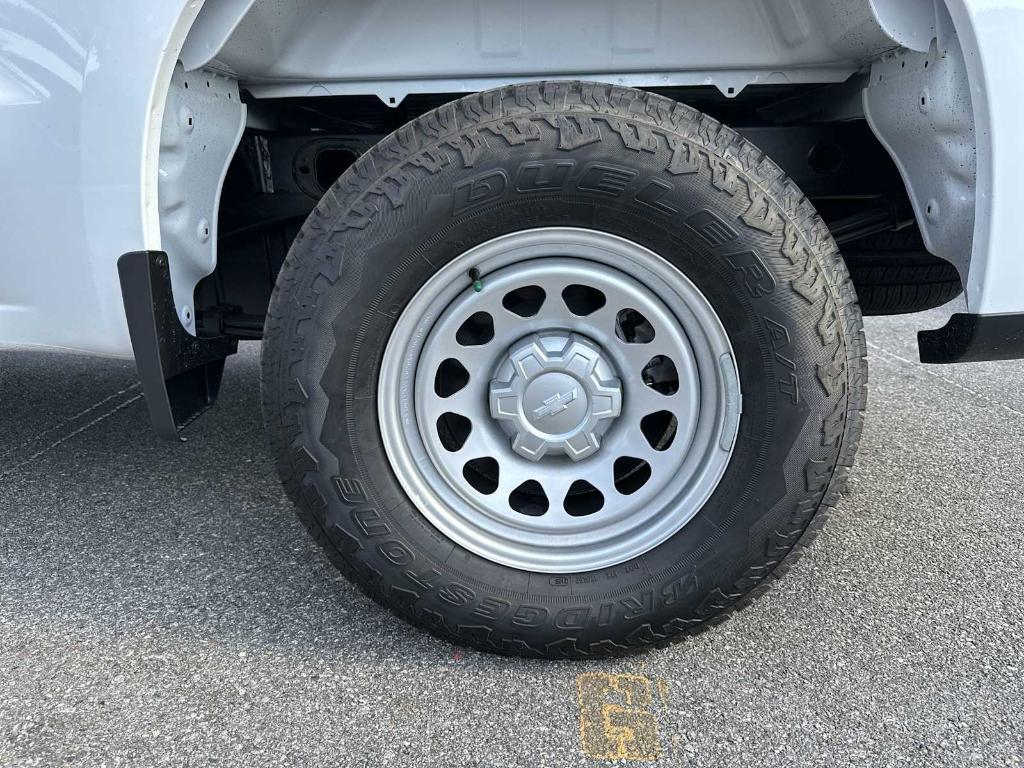 new 2026 Chevrolet Silverado 1500 car, priced at $42,440