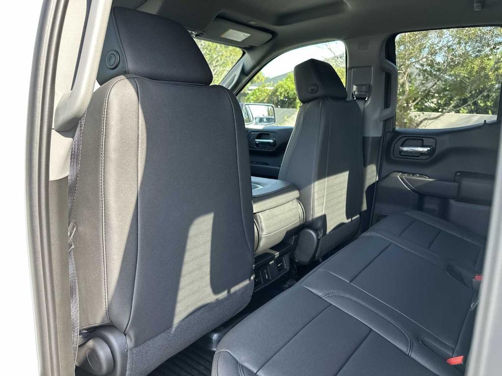 new 2026 Chevrolet Silverado 1500 car, priced at $42,440