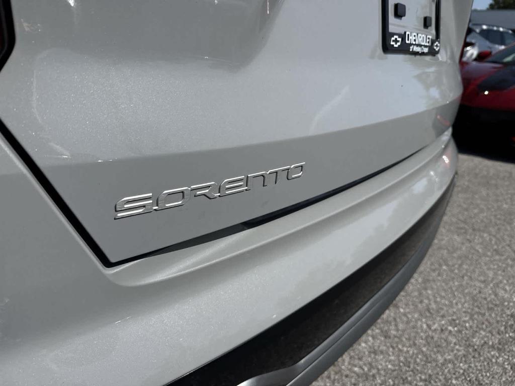 used 2023 Kia Sorento car, priced at $27,197