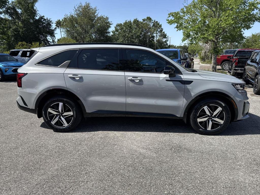 used 2023 Kia Sorento car, priced at $27,197