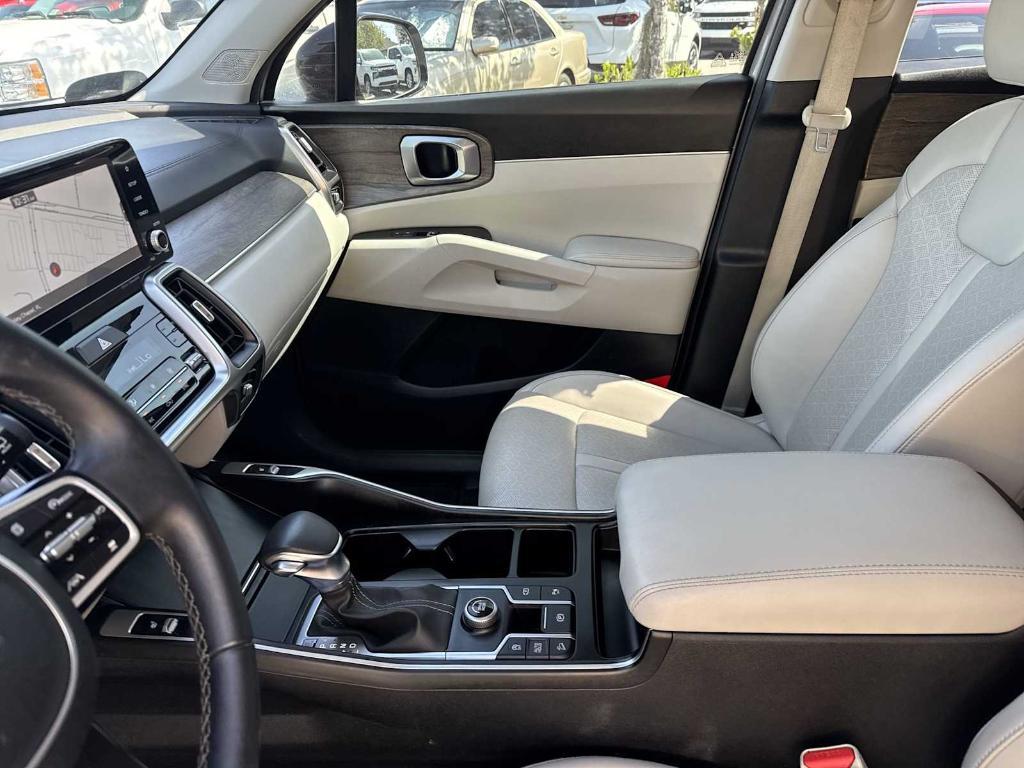 used 2023 Kia Sorento car, priced at $27,197