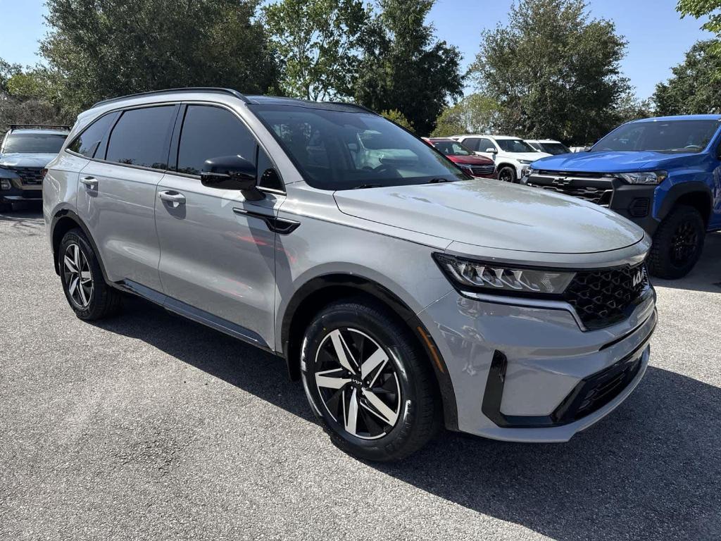 used 2023 Kia Sorento car, priced at $27,197
