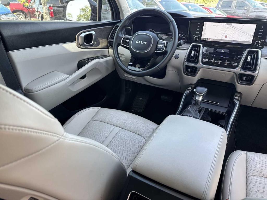 used 2023 Kia Sorento car, priced at $27,197
